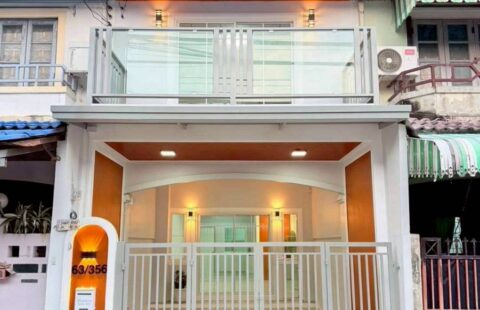 หมู่บ้านมนวดีพาร์ค ซอยวัดลาดปลาดุก