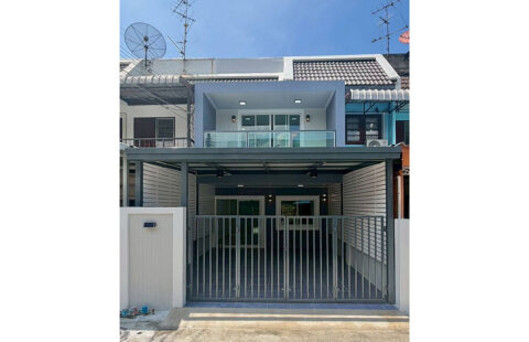 ทาวน์เฮ้าส์ 2 ชั้น หมู่บ้านสวนทองวิลเลจ ซอยประชาราษฎร์ 3 ทำเลดีใกล้ท่าน้ำนนท์