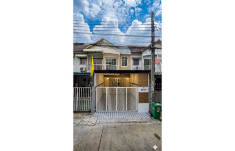 ทาวน์เฮ้าส์ 2 ชั้น หมู่บ้านอิมพีเรียลเพลส บางบัวทอง ตรงข้ามสวน หลังบ้านไม่ติดใคร