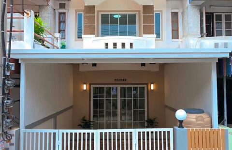 หมู่บ้านกานต์มณี ไทรน้อย