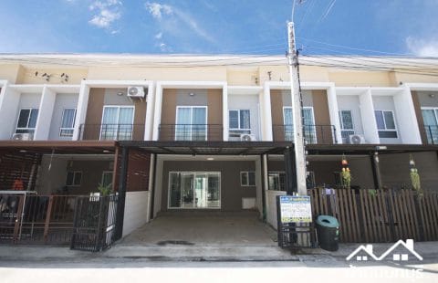 (ขายแล้ว) ดิเอสเซนส์ ชัยพฤกษ์-วงแหวน ตกแต่งแล้ว