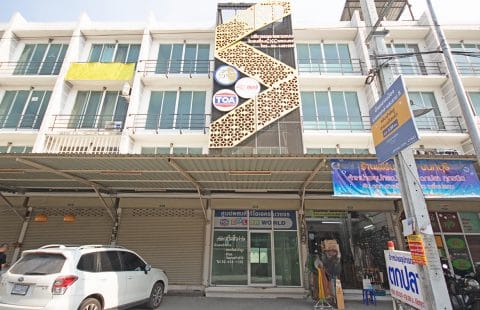 (ขายแล้ว) อาคารพาณิชย์ 4 ชั้น ท่าน้ำนนท์ พระราม 5 ทำเลดี เหมาะค้าขาย