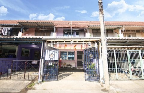 (ขายแล้ว) หมู่บ้านพระปิ่น 3 ติด ถ.กาญจนาภิเษก ทำเลดี