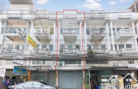(ขายแล้ว) อาคารพาณิชย์ 3 ชั้นครึ่ง ซอยเรวดี 69 ทำเลดี ราคาถูก ถนนหลัก
