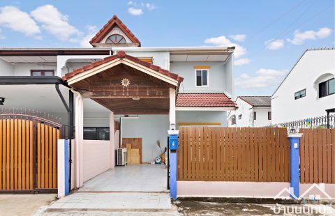 (ขายแล้ว) หมู่บ้านซื่อตรงรัตนาธิเบศร์ แปลงมุม ตกแต่งสไตล์ลอฟ