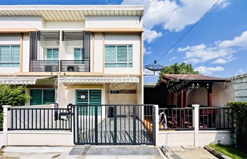 (ขายแล้ว) พลีโน่ ปิ่นเกล้า – ราชพฤกษ์ แปลงมุม สภาพดี