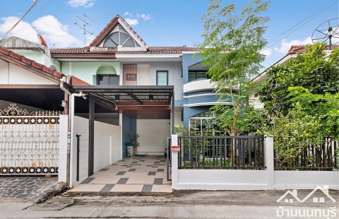 (ขายแล้ว) หมู่บ้าน ซื่อตรง รัตนาธิเบศร์ (ไทรม้า) ติดถนนใหญ่