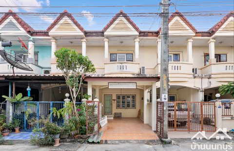 (ขายแล้ว) หมู่บ้านลภาวัน 11 บางบัวทอง ถนนเมน ใกล้กรมที่ดินนนทบุรี
