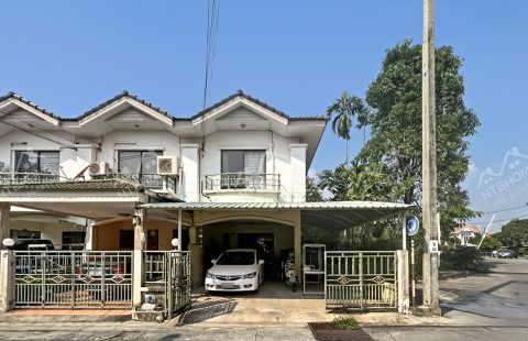 (ขายแล้ว) บ้านเปี่ยมสุขรัตนาธิเบศร์ 34 แปลงมุม สภาพดี  ใกล้แยกพระนั่งเกล้า-รัตนาธิเบศร์