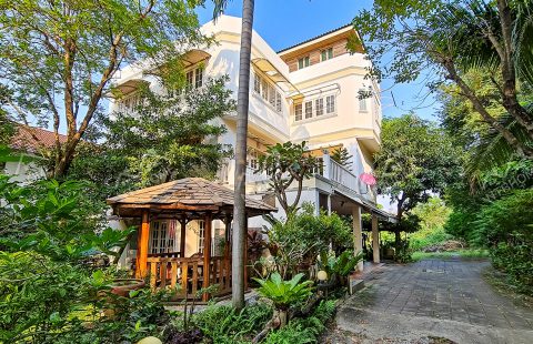 (ขายแล้ว) บ้านเดี่ยว 3 ชั้น นนท์วิลเลจ ประชาราษฎร์ 16/1 แยก 8 พื้นที่ใช้สอยเยอะ ใกล้ท่าน้ำนนท์