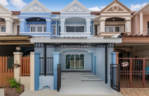 (ขายแล้ว) ทาวน์เฮ้าส์ 2 ชั้นตกแต่งใหม่ หมู่บ้านลภาวัน 5 ราชพฤกษ์-ท่าอิฐ ต่อเติมครบพร้อมอยู่ ทำเลดีใกล้รถไฟฟ้า