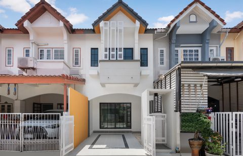 (ขายแล้ว) ทาวน์เฮ้าส์ 2 ชั้นตกแต่งใหม่ หมู่บ้านนนท์วิลเลจ 4 ซ.ประชาราษฎร์ 16/1 ทำเลดีใกล้รถไฟฟ้า