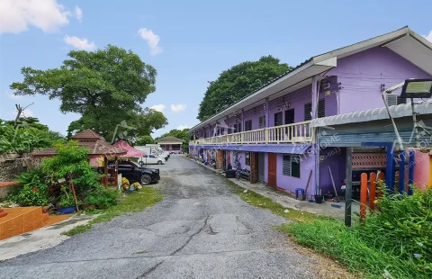 ที่ดินพร้อมสิ่งปลูกสร้าง 397 ตร.ว. ซอยนางเฟาะ บางบัวทอง ถนนบ้านกล้วย-ไทรน้อย ทำเลดี