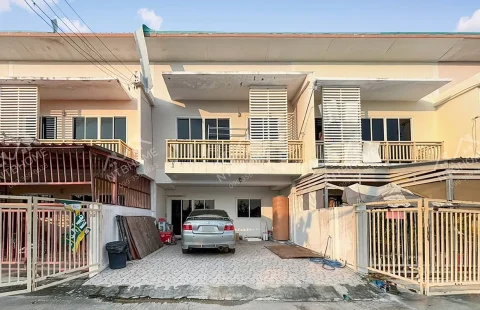 หมู่บ้านวิโรจน์วิลล์ 1 บางบัวทอง ทำเลดี ติดถนนใหญ่ 345 หน้าบ้านไม่ชนใคร