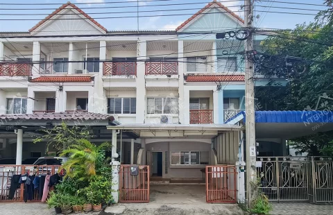 ทาวน์เฮ้าส์ 3 ชั้น บ้านสวนนนท์วิลล์ ท่าอิฐ ต่อเติมครบ ใกล้ MRT บางรักน้อยท่าอิฐ