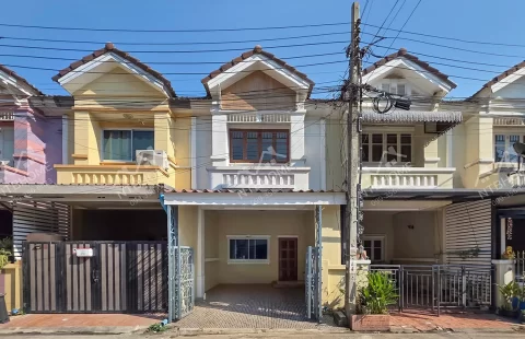 ปิยวรารมย์ 3 บ้านกล้วย-ไทรน้อย ต่อเติมครบพร้อมอยู่ ทำเลดี เดินทางสะดวก