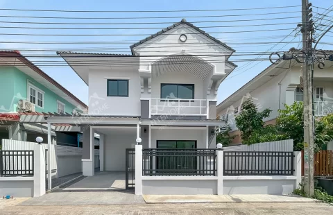 บุรีรมย์ วงแหวน-ปิ่นเกล้า ปรับปรุงใหม่ ต่อเติมครบพร้อมอยู่ ใกล้พลัสมอล์บางใหญ่