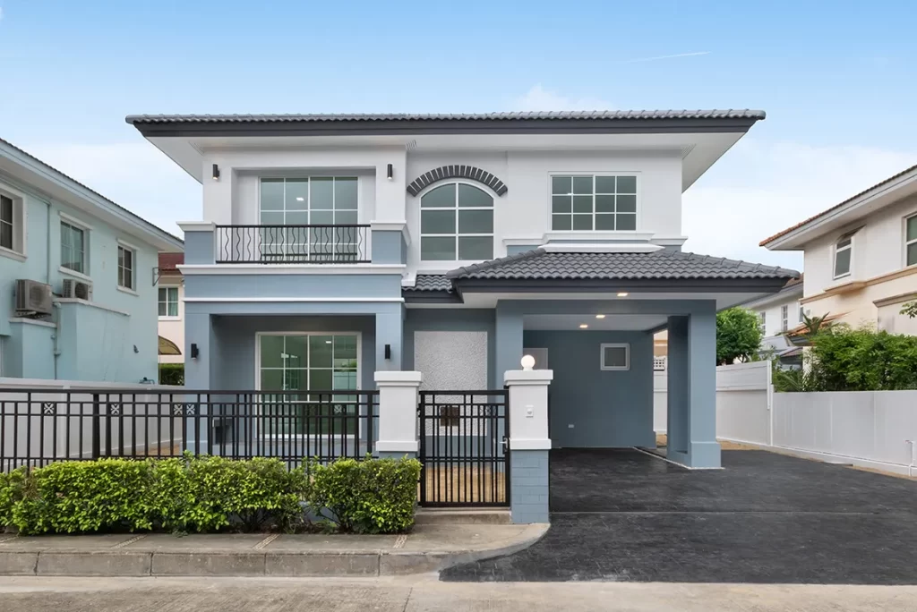 บ้านเดี่ยว 2 ชั้น รีโนเวทใหม่ มัณฑนา ราชพฤกษ์ ติดถนนใหญ่ ใกล้รถไฟฟ้า
