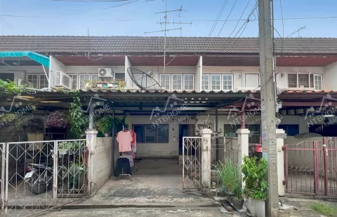 หมู่บ้านบุหงา ซอยวัดศรีประวัติ ต่อเติมครบ ทำเลดีใกล้ทางด่วน