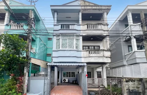 ทาวน์โฮม 3 ชั้น พิบูลย์การ์เด้นวิลล์ ถ.พิบูลย์สงคราม-พระราม 5 ต่อเติมครบ ทำเลดีติดถนนใหญ่ ใกล้รถไฟฟ้า