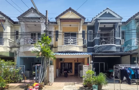 หมู่บ้านร่มโพธิ์ บางบัวทอง ต่อเติมครบ (บนถนนบางกรวย-ไทรน้อย) ใกล้รถไฟฟ้า
