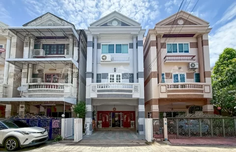 ขาย-ให้เช่า ทาวน์โฮม 3 ชั้น พิบูลย์การ์เด้นวิลล์ ถ.พิบูลย์สงคราม-พระราม 5 ติดถนนใหญ่ สภาพดีพร้อมอยู่