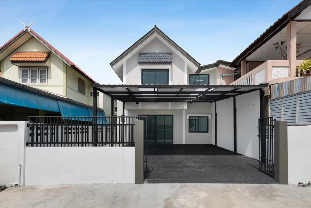 บ้านแฝด 2 ชั้น รีโนเวทใหม่ หมู่บ้านลานทอง ติวานนท์-ปากเกร็ด สวย พร้อมอยู่ ราคาคุ้มค่า !!!