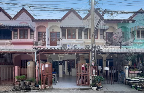 หมู่บ้านเจริญรัตน์ ซอยประชาราษฎร์ 16 ต่อเติมครบ ทำเลดี ใกล้บิ๊กซี ติวานนท์