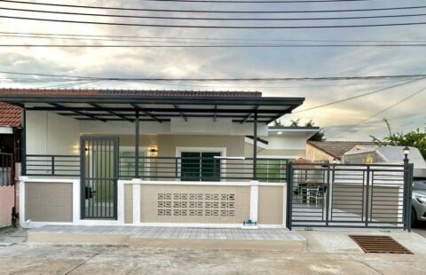 หมู่บ้านบัวทอง 4 บ้านกล้วย-ไทรน้อย (ซอย 4/7) แปลงมุม