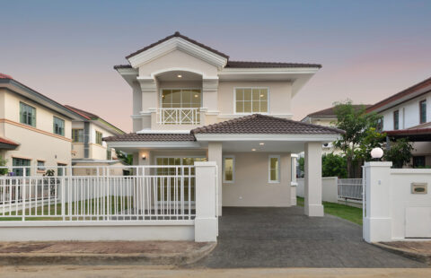 บ้านเดี่ยว 2 ชั้น รีโนเวทใหม่ หมู่บ้านชัยพฤกษ์ บุศรินทร์ รังสิต-คลอง 2 หน้าบ้านไม่ชนใคร