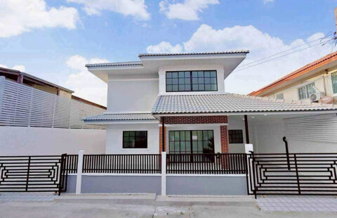 บ้านเดี่ยว 2 ชั้น หมู่บ้าน เอกกวินทาวน์โฮม คลองสามวา ใกล้ซาฟารีเวิลด์