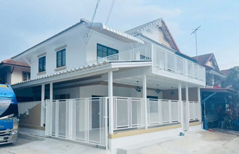 ทาวน์เฮ้าส์ 2 ชั้น พฤกษา 3 บางบัวทอง ซอย 142 หลังริม ใกล้ MRT คลองบางไผ่
