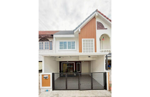 ทาวน์เฮ้าส์ 2 ชั้น หมู่บ้านอัมรินทร์วิลล่า (ซอยแจ้งวัฒนะ 41) ใกล้จุดขึ้น-ลงทางด่วน